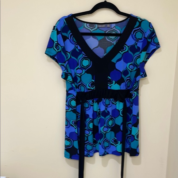 Apt. 9 Blue Graphic Flutter Sleeve Tunic Size XL - Picture 1 of 6